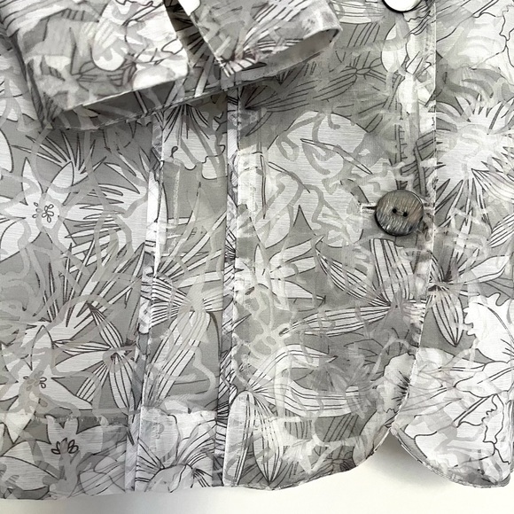 Chico's Lightweight Blazer Jacket Floral Gray 3-Button Front Lining Size… - Picture 5 of 11